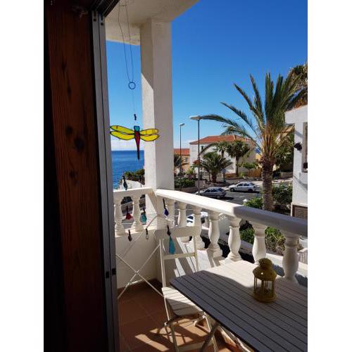 THE DRAGONFLY Dream Private Loft 100m Beach!