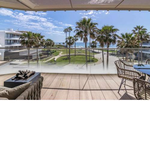 The Edge Lujoso apartamento con vistas al mar