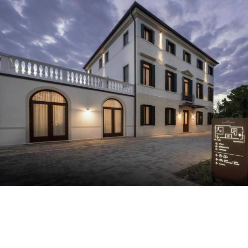The Foscarini