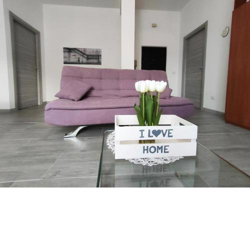 The Friend's House I