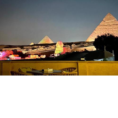 The Gate Hotel Pyramids