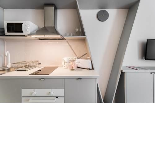 The Grey - Studio apartment with SLEEPING LOFT in the center of Budapest