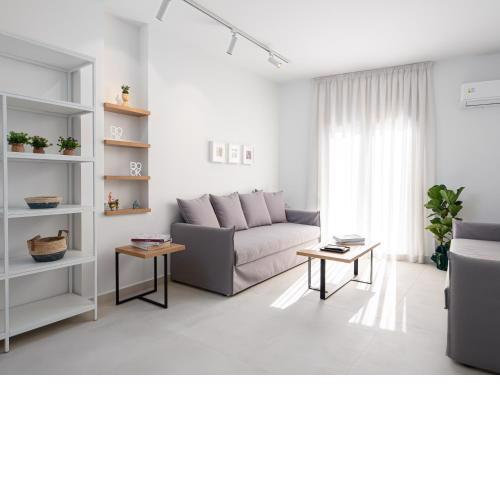 The H Experience - Eclectic spacious apartment near Venetian Castle