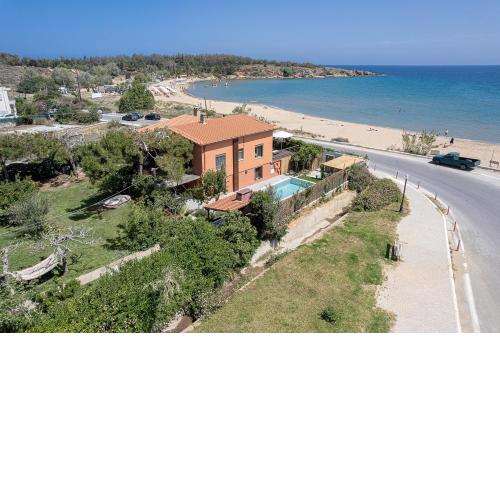 the house by the sea beach holiday villa for families up 8-9 persons