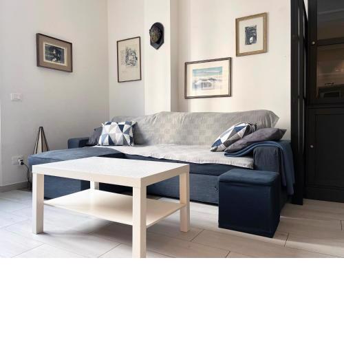 The Lighthouse - Central Apartment Aosta
