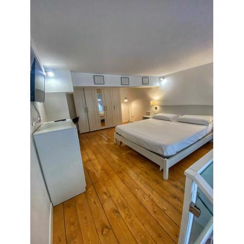 The Loft - Small Elegant House