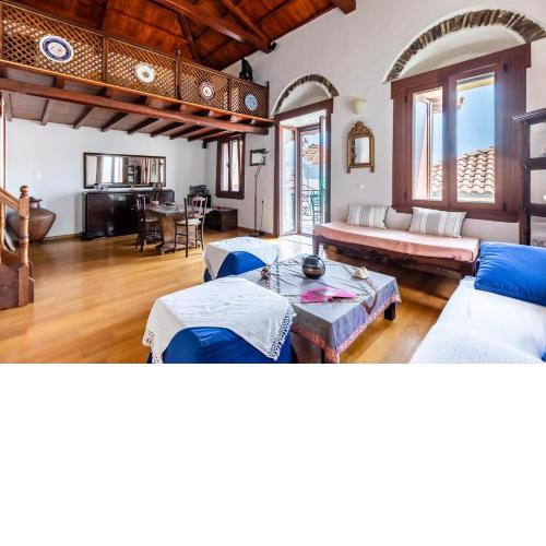 The Lofthouse at Skopelos Town