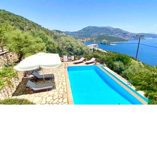 The Lookout, boutique villa.