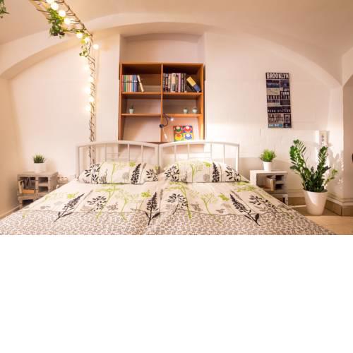 The Maze Apartment