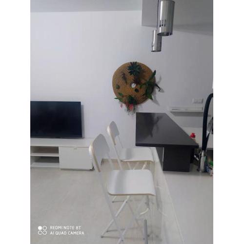 THE MOON, coqueto con aire acondicionado central