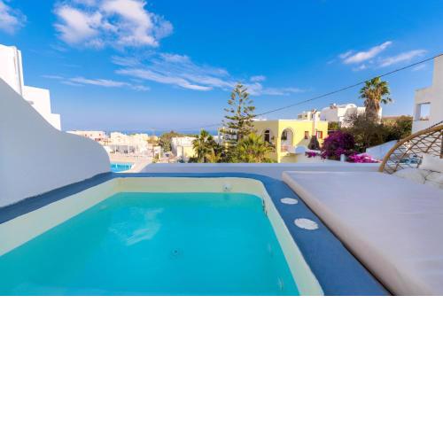 The Muse of Santorini Private Jaccuzzi Suite