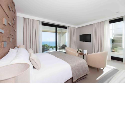 The Oasis by Don Carlos Resort
