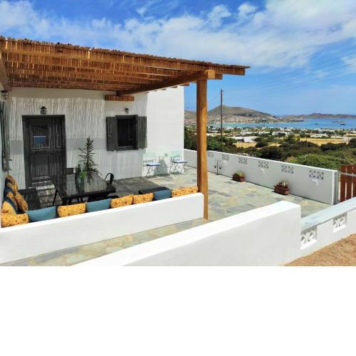 The old barn, in Naousa Paros