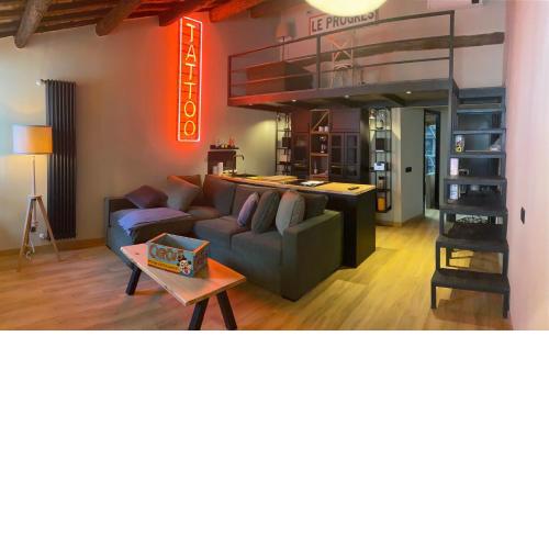 The Place - amazing loft in the heart of Rome