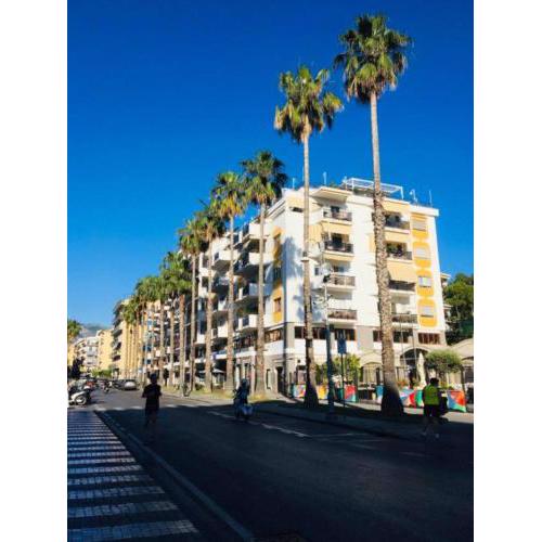The Place Piazza Lauro