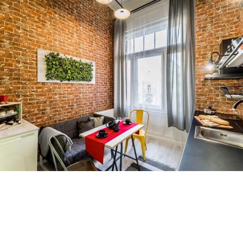 The red - industrial studio in the center of Budapest