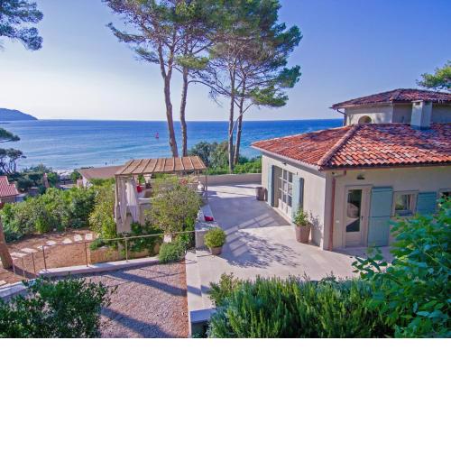 The Red Mullet House