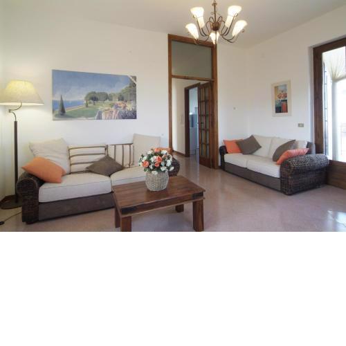 The Sea View Mountain Apartment