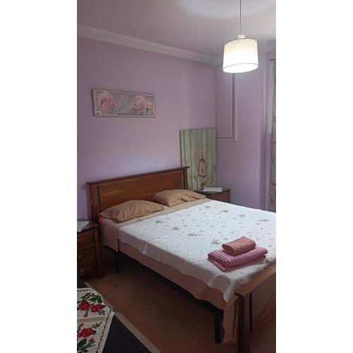 The Sweetest Acropolis Flat