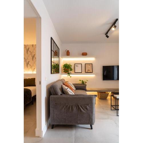 The V Home