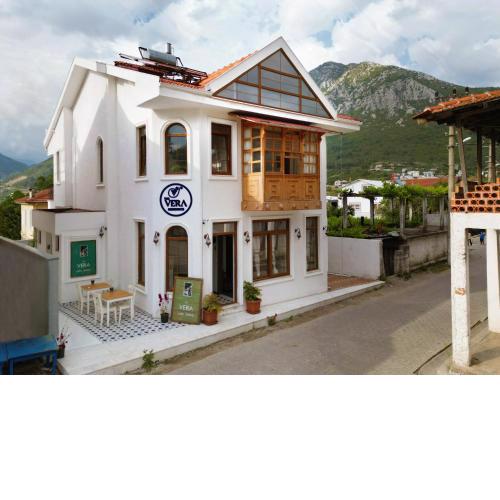 The Vera Residence