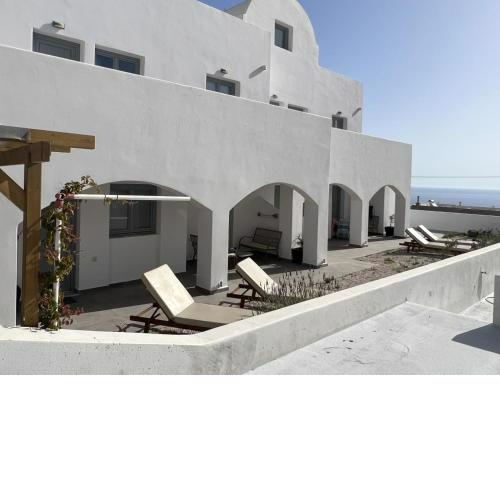 The Vine Suites