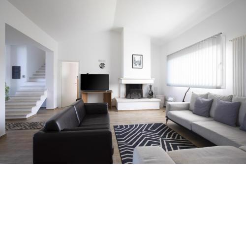 The White Villa