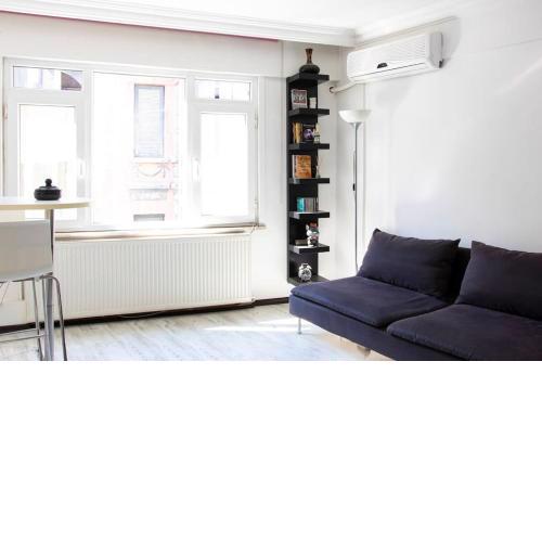 The whole house is300 meters from Taksim/Nişantaşı