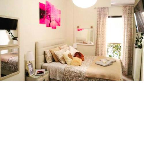 Theano's Cozy & Quiet Lux Central Flat - Wifi & full Amenities
