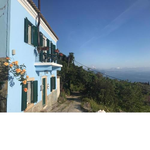 Theea Cottage - Wonderful Sea Views