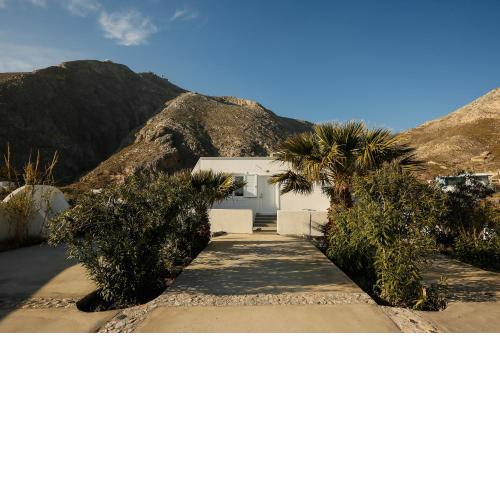 Thera cycladic house at Perissa , Santorini by MPS