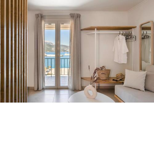 Theseus Seafront House