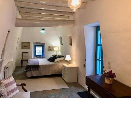 Thimari cottage in Andros