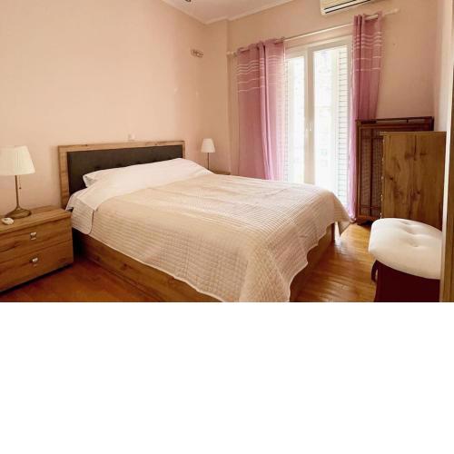 Thisseio apartment