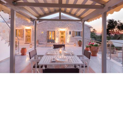 Thodoris House