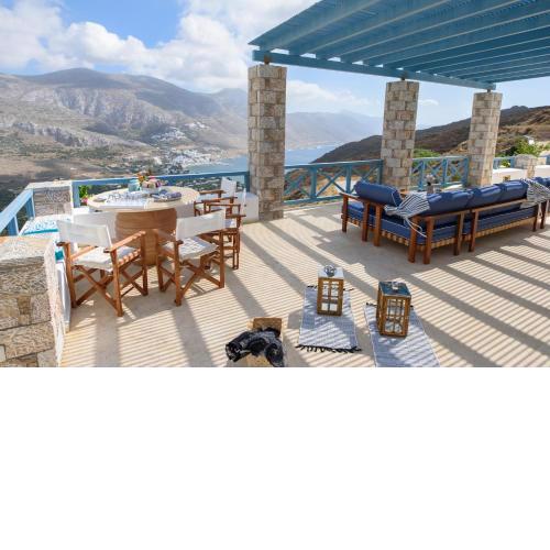 Tholariani Villas