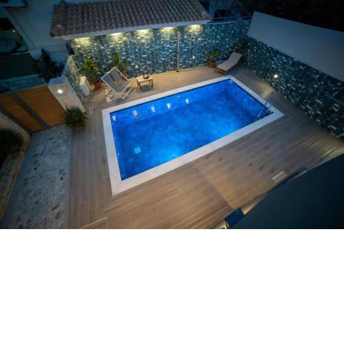 Thomas Villa Hersonissos - Private Pool - Sleeps 6