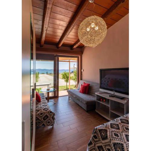 Thoricus Studio by the Beach