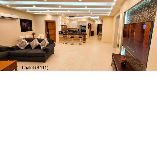 Three-Bedroom Apartment at Louly Beach Resort - شالية 3 غرف لولي بيتش العين السخنة