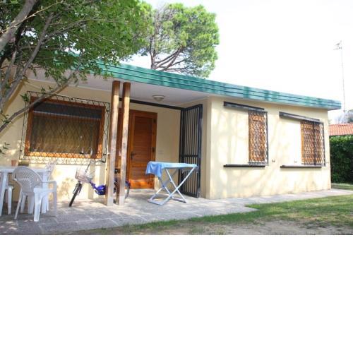 Three-Bedroom Apartment in a calm zone close to the sea