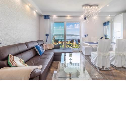 Three-Bedroom Apartment in Crikvenica