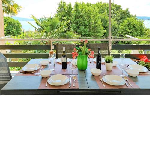 Three-Bedroom Apartment in Crikvenica