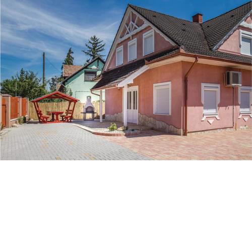 Three-Bedroom Holiday Home in Balatonkeresztur