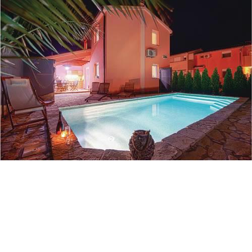 Three-Bedroom Holiday Home in Betiga