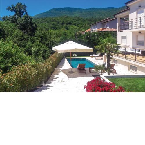 Three-Bedroom Holiday Home in Bregi