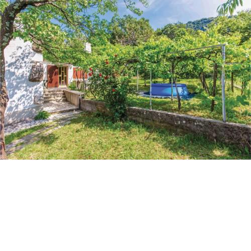 Three-Bedroom Holiday Home in Bribir