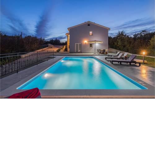 Three-Bedroom Holiday Home in Labin