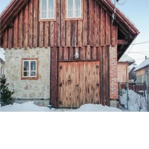 Three-Bedroom Holiday Home in Lucky