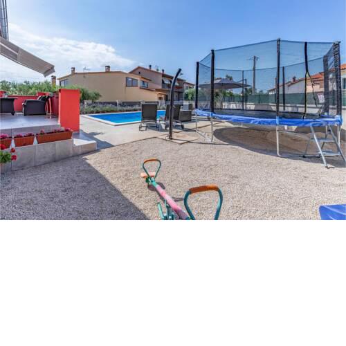 Three-Bedroom Holiday Home in Marcana