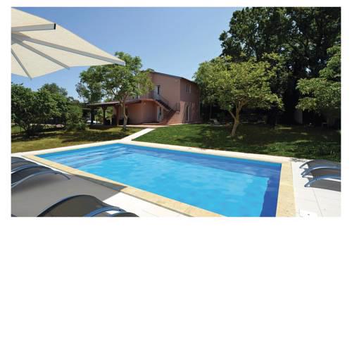 Three-Bedroom Holiday Home in Rovinj